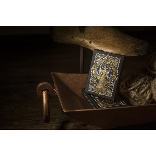 Black Tycoon (Siyah Tycoon) İskambil Kartları - theory11